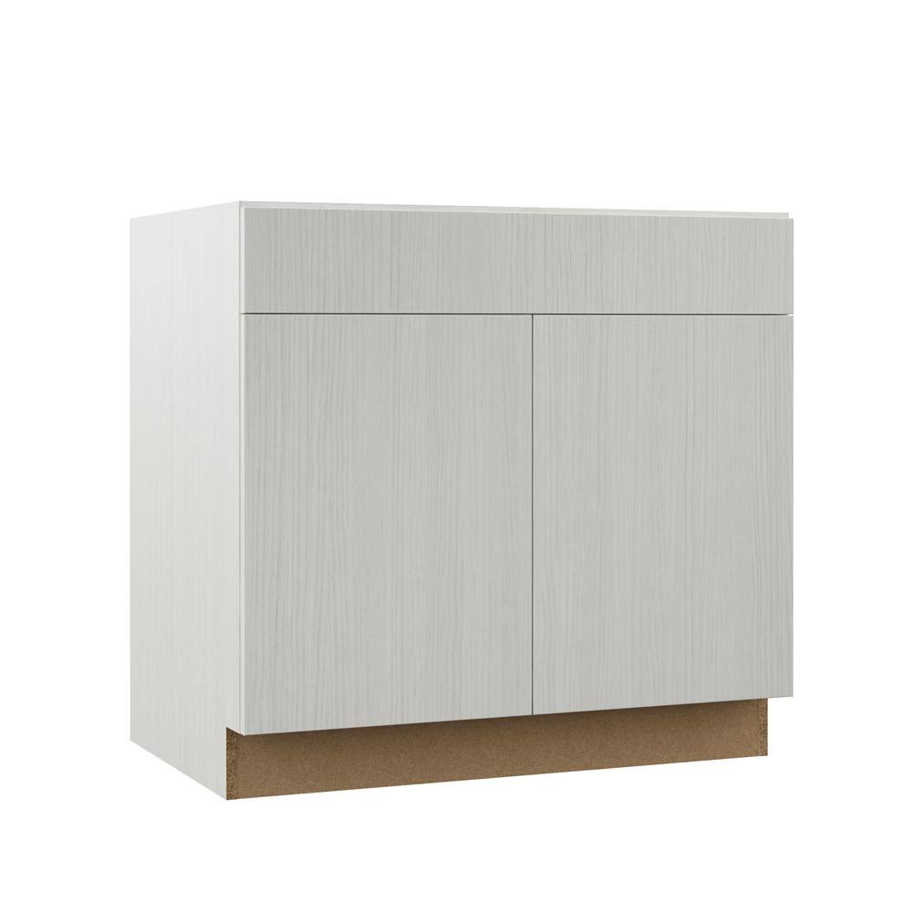 Assembled Base Kitchen Cabinet in Glacier A822286