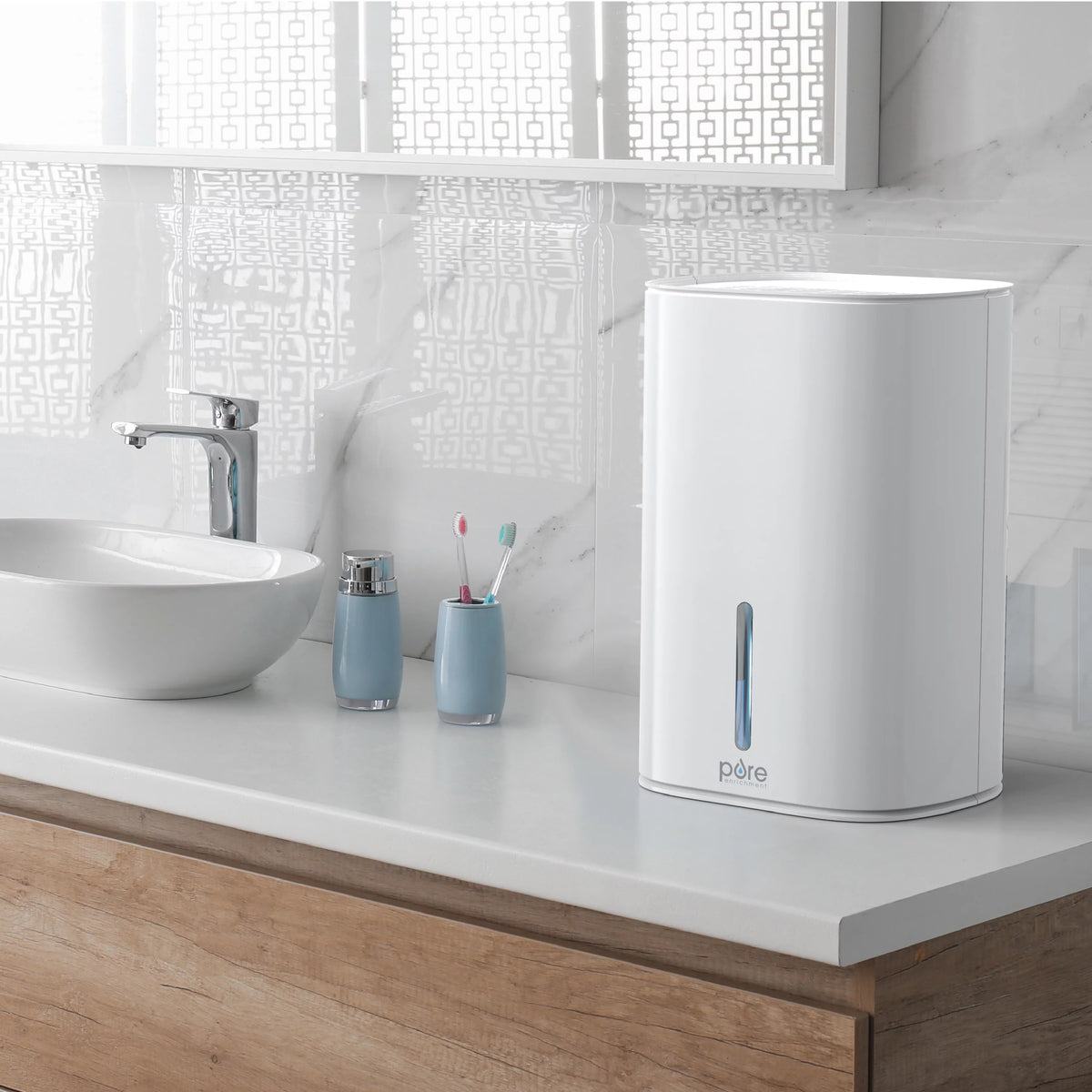 Mini Dehumidifier Y736795