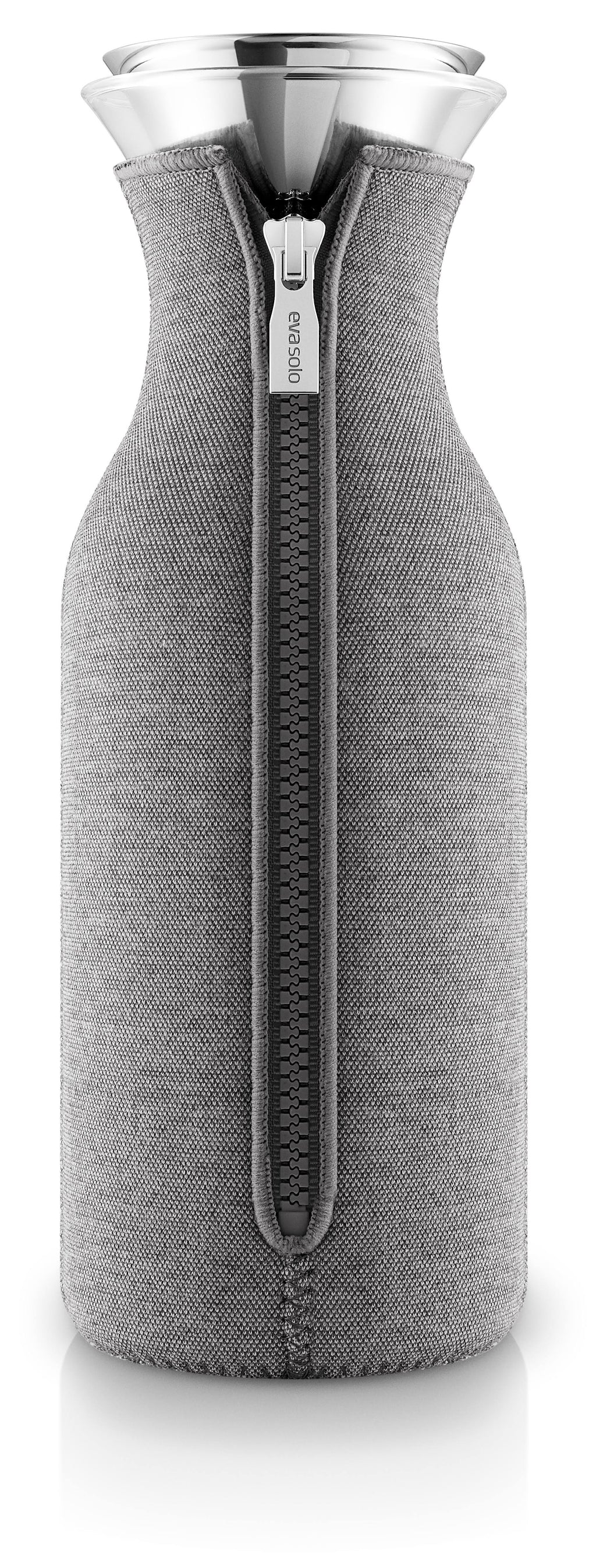 Fridge Carafe with Woven Cover Q121711