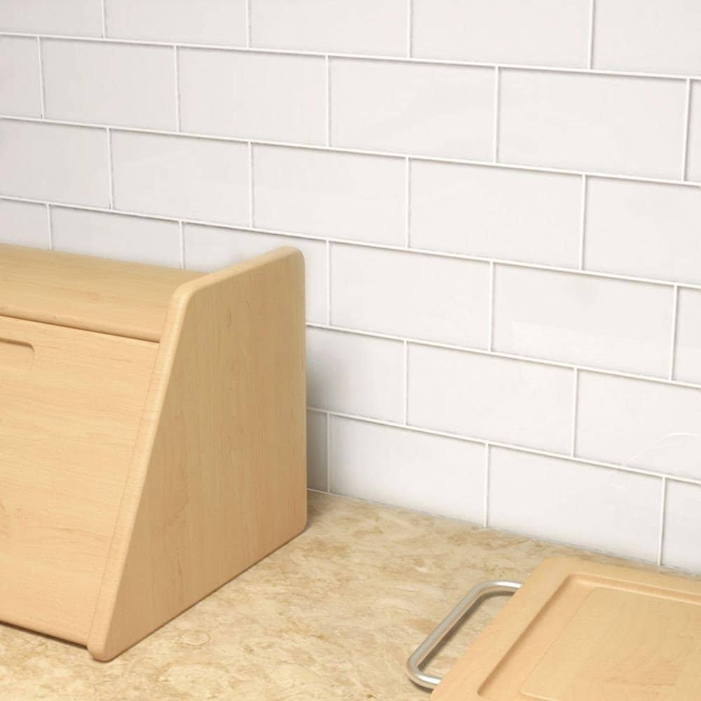 Alabaster 3x6 Glass Subway Tile D3008