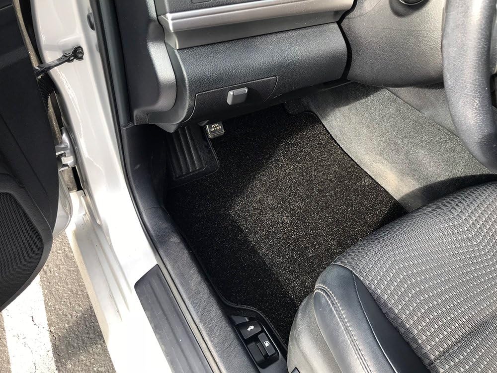 Custom Fit Front and Rear Carpet Car Floor Mats W5905