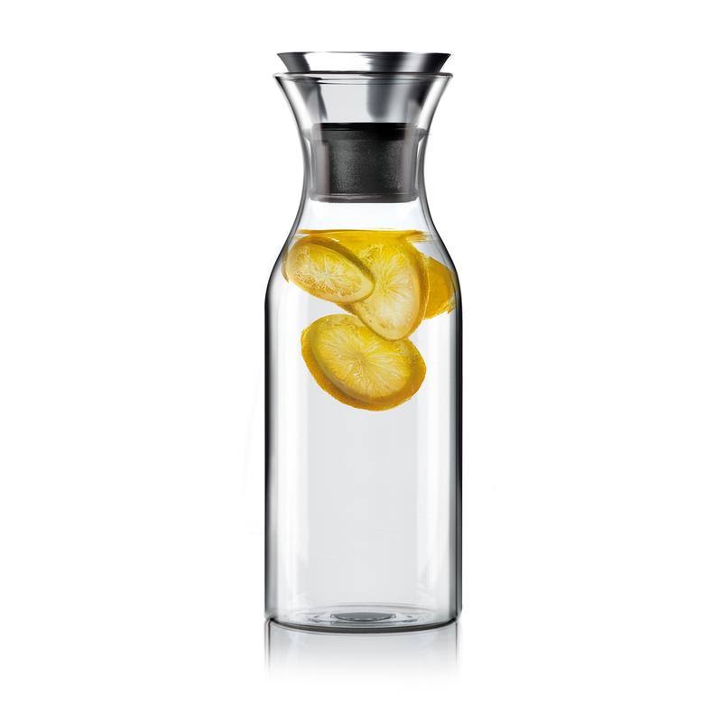 Fridge Carafe with Woven Cover Q121711