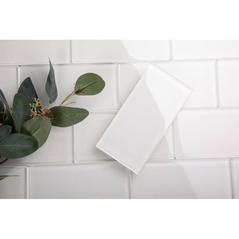 Alabaster 3x6 Glass Subway Tile D3008