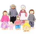 Wooden Dolls Playset Set of 7 People U139