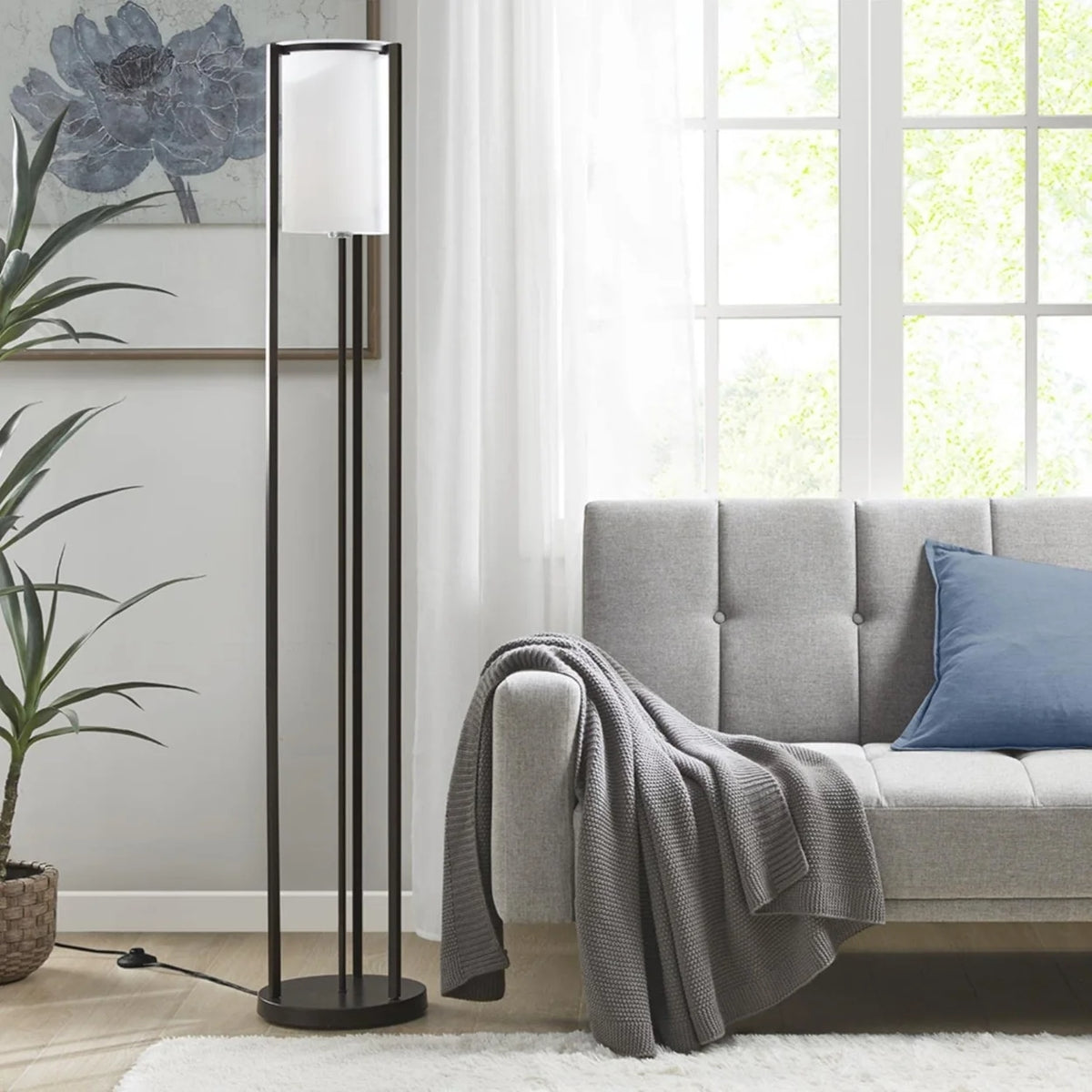Floor Lamp with Black Finish Y28097