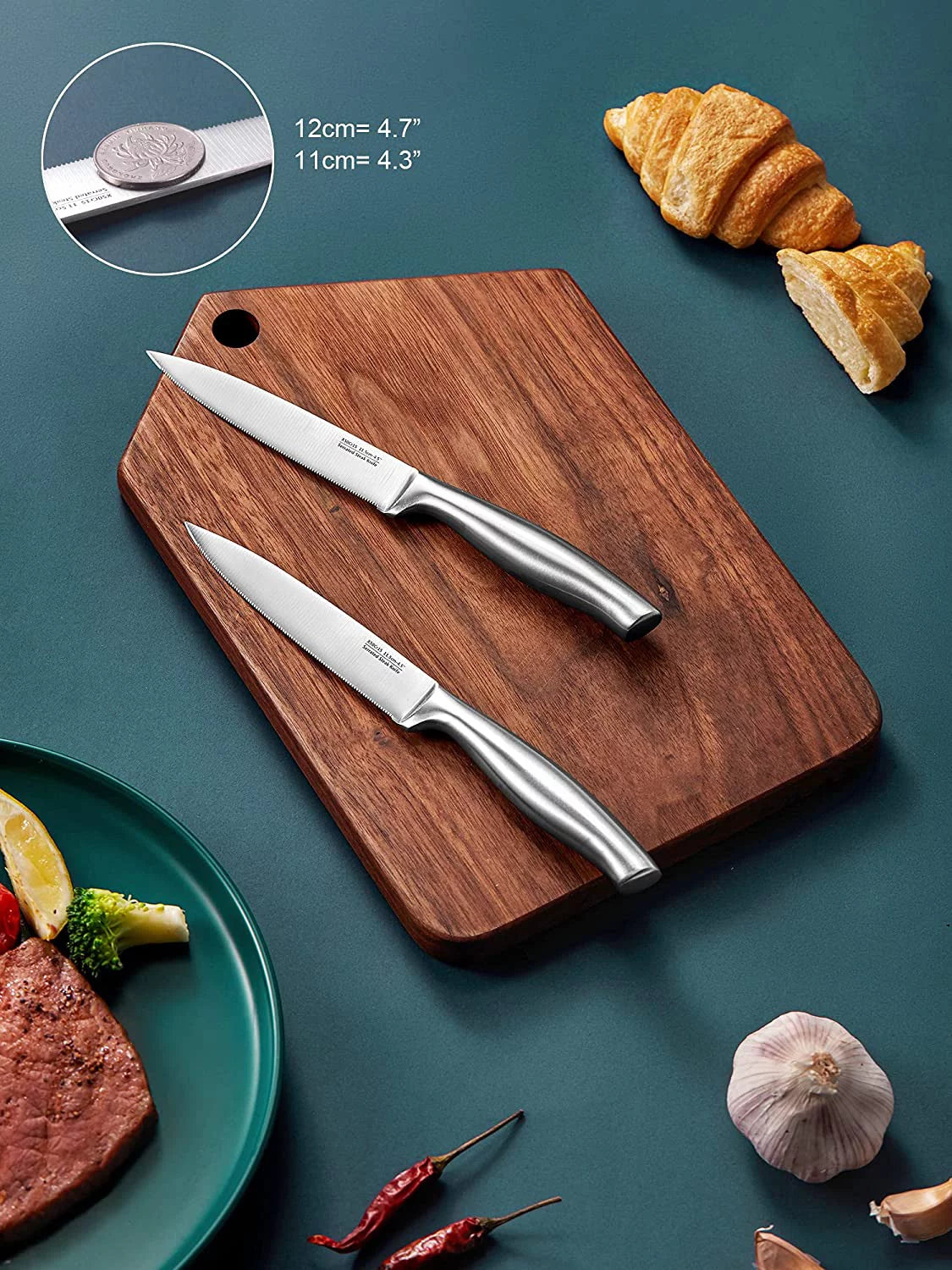 Serrated Stainless Steel Steak Knives Set of 8 D430