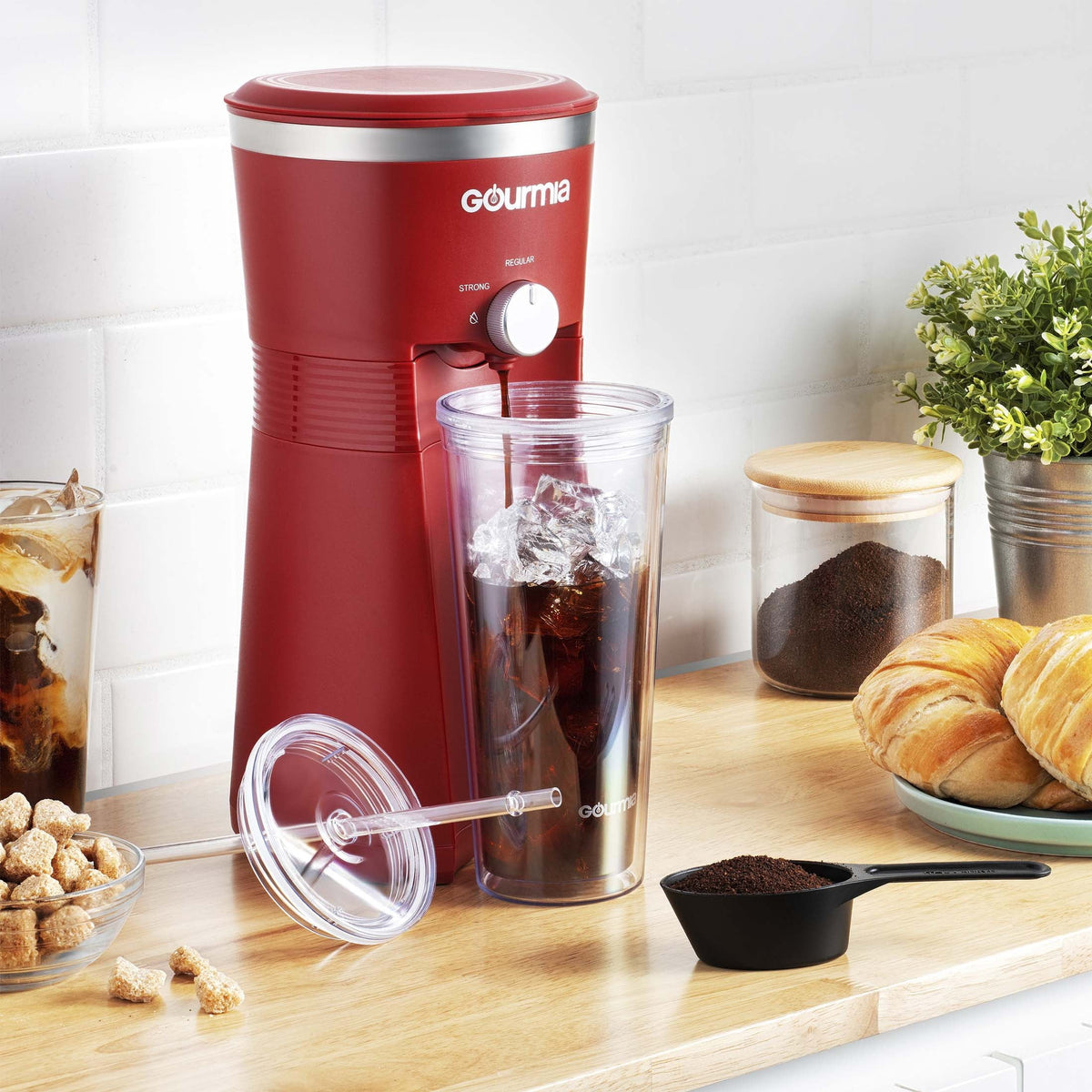 Red Iced Coffee Maker with 25 fl oz Tumbler N816367
