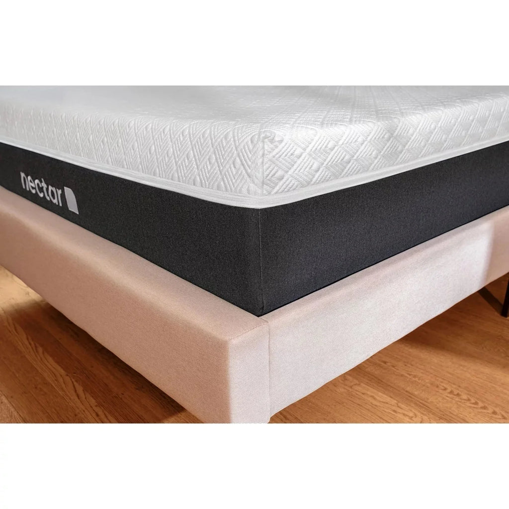 Queen Gel Memory Foam Mattress K3758