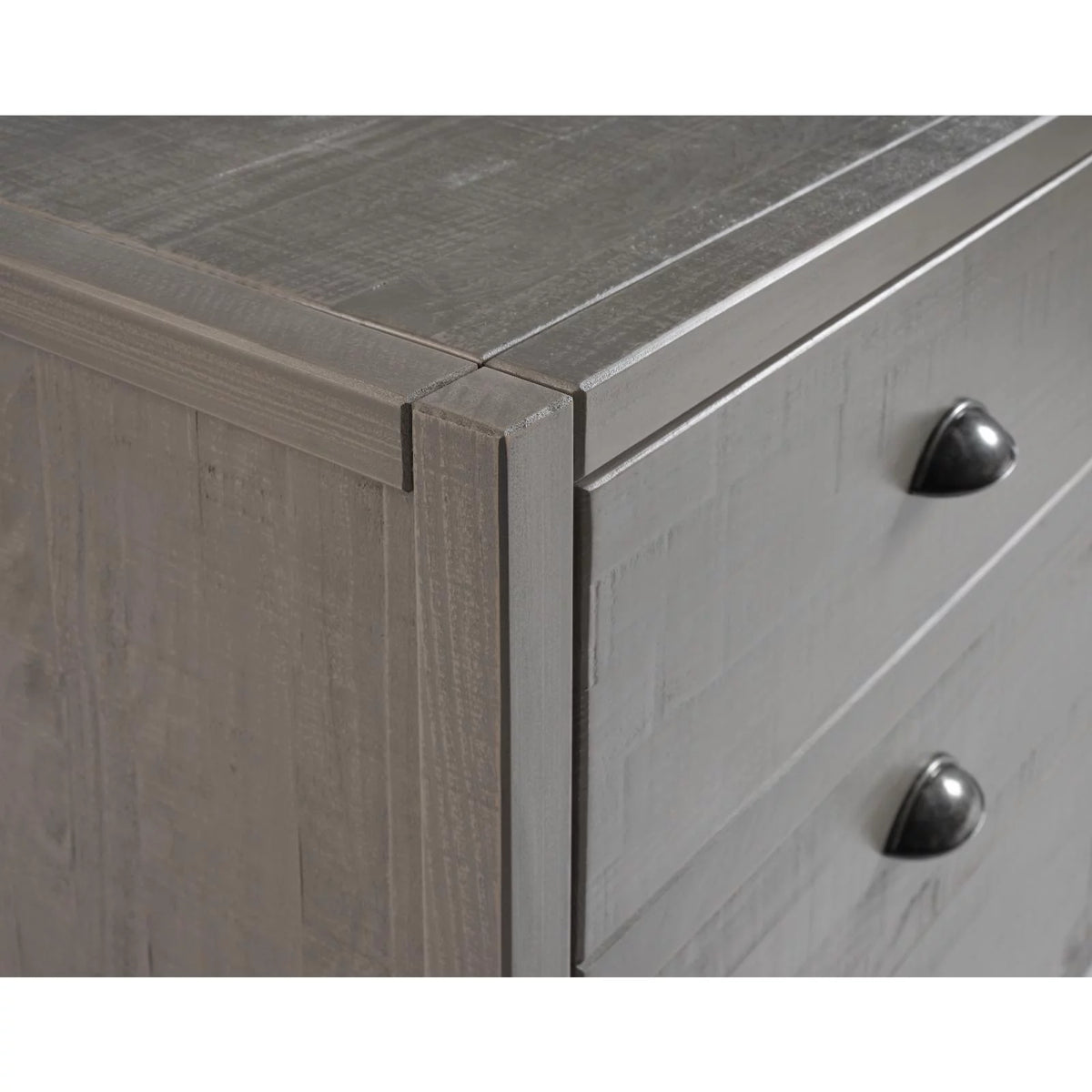 Six Drawer Dresser H462